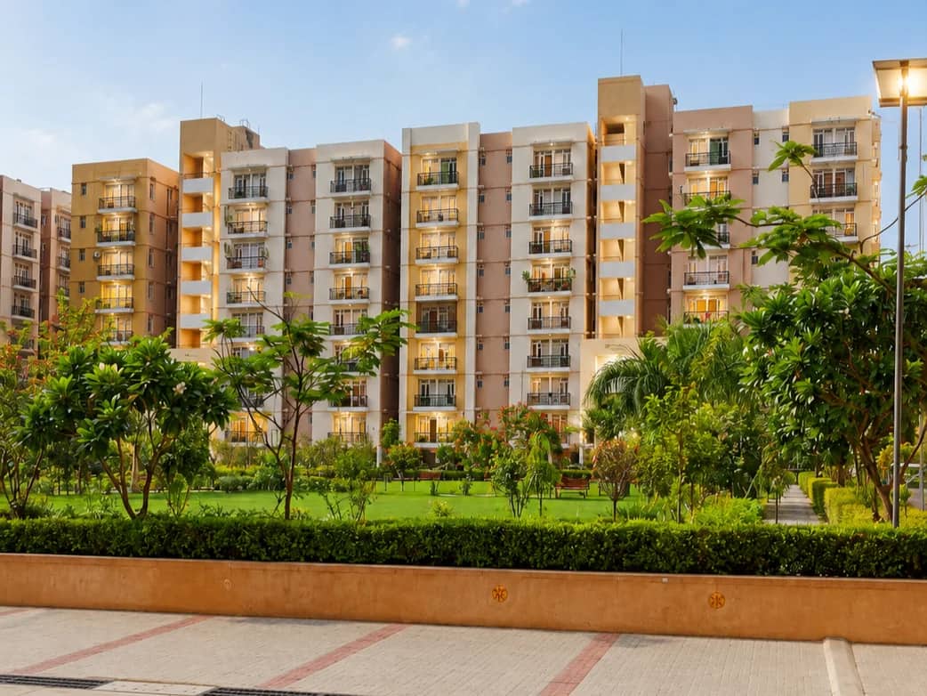 sushant-golf-city property — photo 1